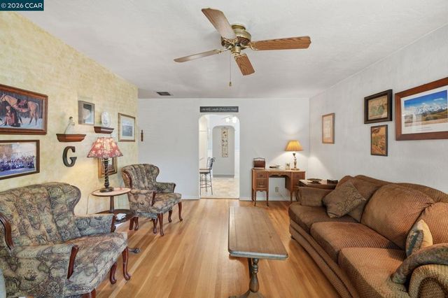 407 Harlow Dr, Antioch, CA 94509