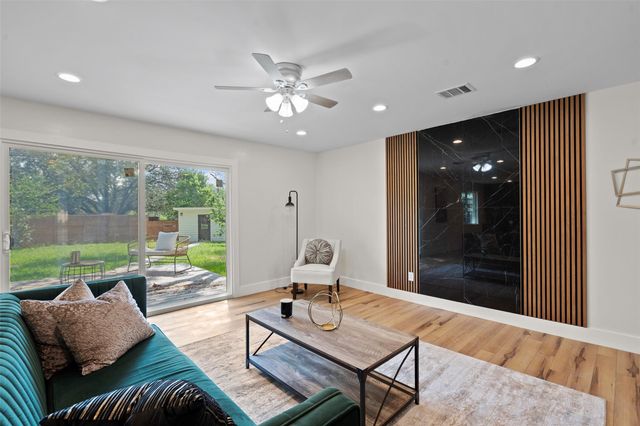 6303 Bexton CIR, Austin, TX 78745