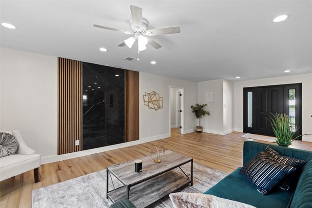 6303 Bexton CIR, Austin, TX 78745