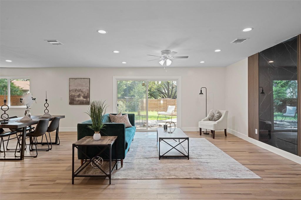 6303 Bexton CIR, Austin, TX 78745