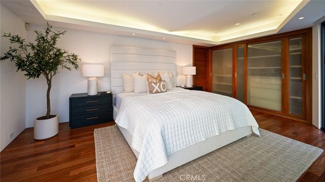 2049 Ocean Way, Laguna Beach, CA 92651