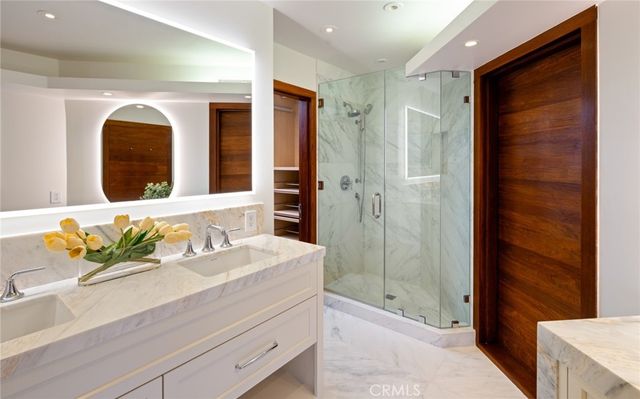 2049 Ocean Way, Laguna Beach, CA 92651