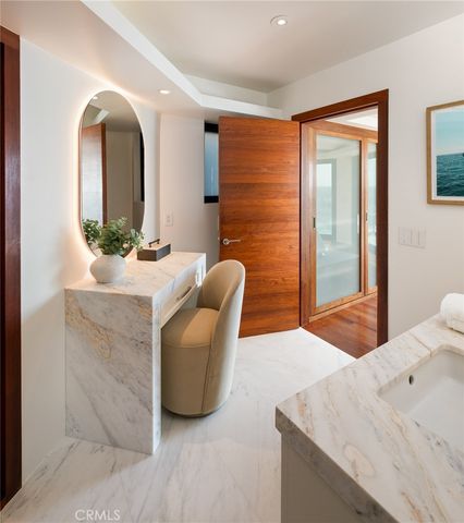 2049 Ocean Way, Laguna Beach, CA 92651