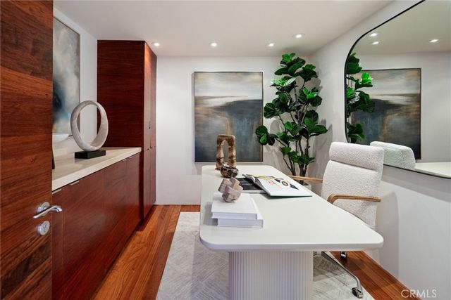 2049 Ocean Way, Laguna Beach, CA 92651