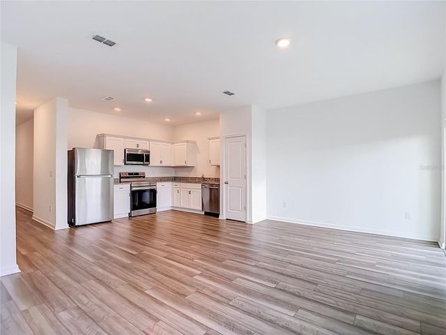 6206 DAERR RIDGE STREET, Zephyrhills, FL 33542