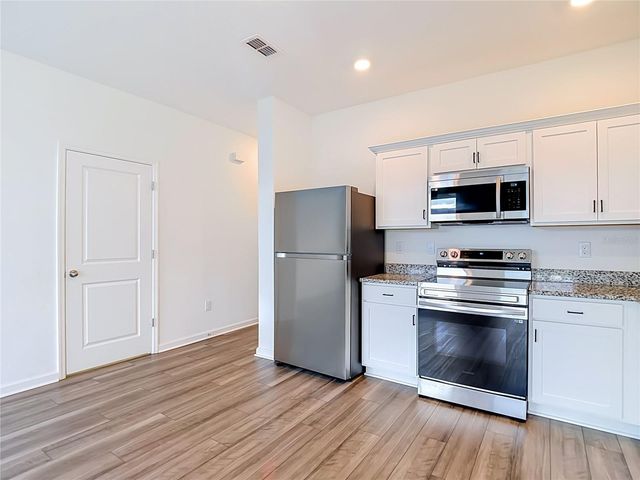 6206 DAERR RIDGE STREET, Zephyrhills, FL 33542