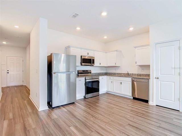 6206 DAERR RIDGE STREET, Zephyrhills, FL 33542