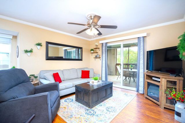 19 Gold Finch Drive 1, Branson, MO 65616