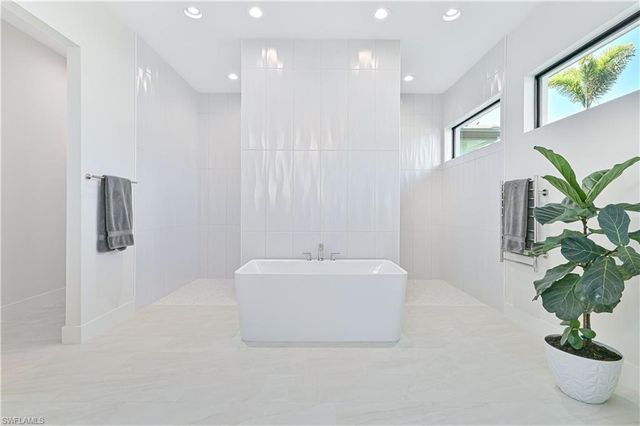 6087 Tarpon Estates BLVD, Cape Coral, FL 33914