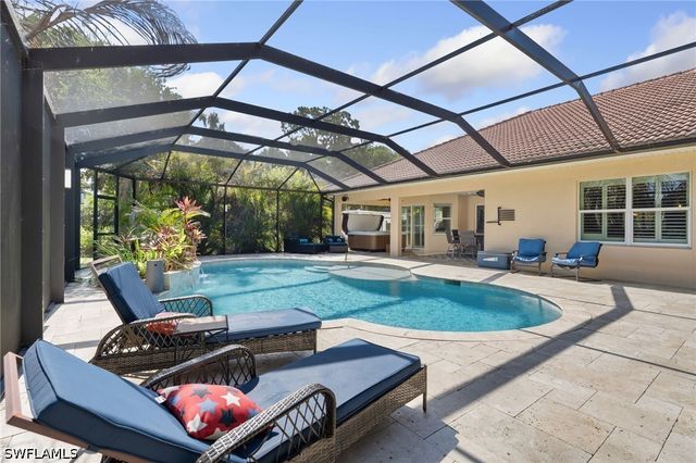 445 12th AVE NW, Naples, FL 34120