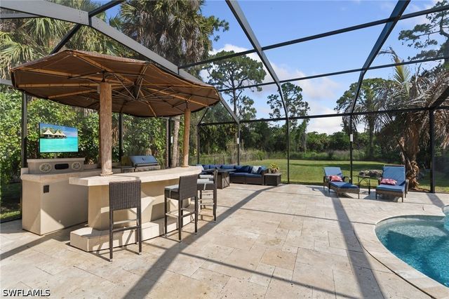445 12th AVE NW, Naples, FL 34120