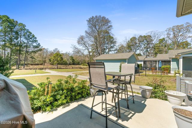 9165 Village Lake Drive SW, Calabash, NC 28467