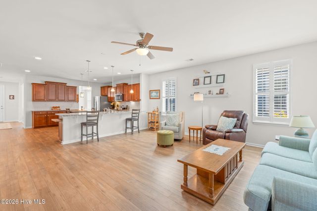 9165 Village Lake Drive SW, Calabash, NC 28467