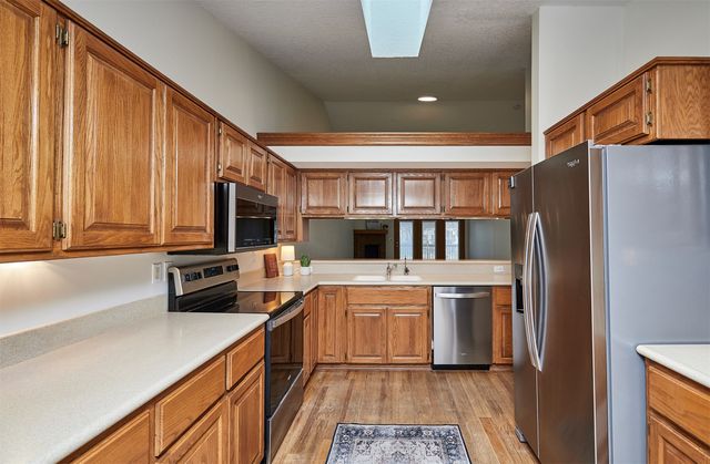 2360 NW 150th Street, Clive, IA 50325