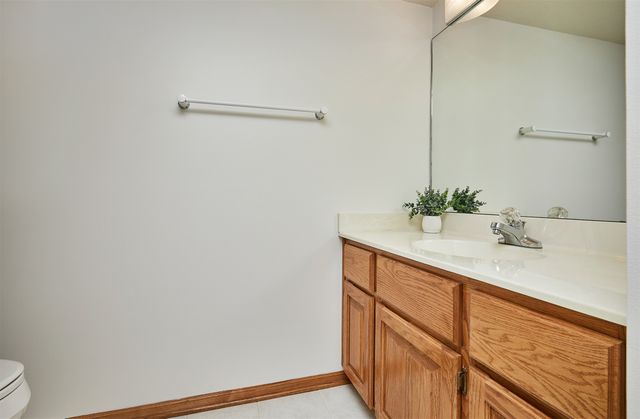 2360 NW 150th Street, Clive, IA 50325