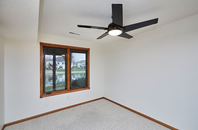 2360 NW 150th Street, Clive, IA 50325