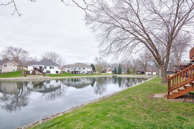 2360 NW 150th Street, Clive, IA 50325