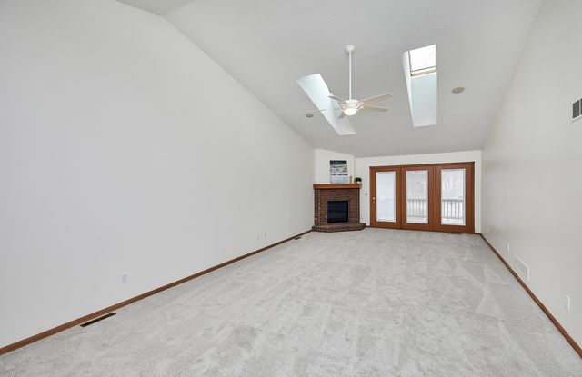 2360 NW 150th Street, Clive, IA 50325