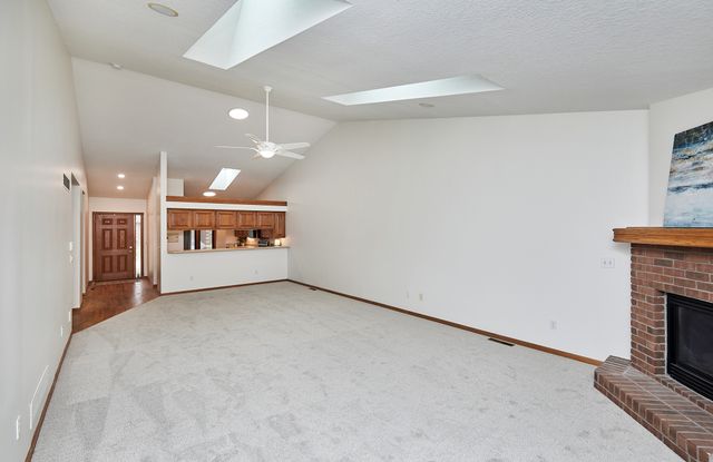 2360 NW 150th Street, Clive, IA 50325