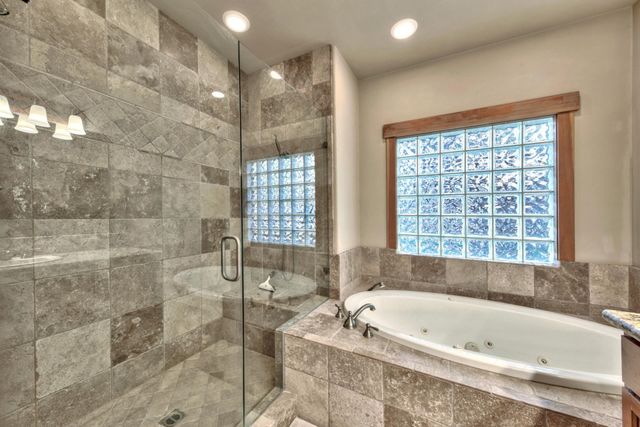 12712 Zurich Place, Truckee, CA 96161