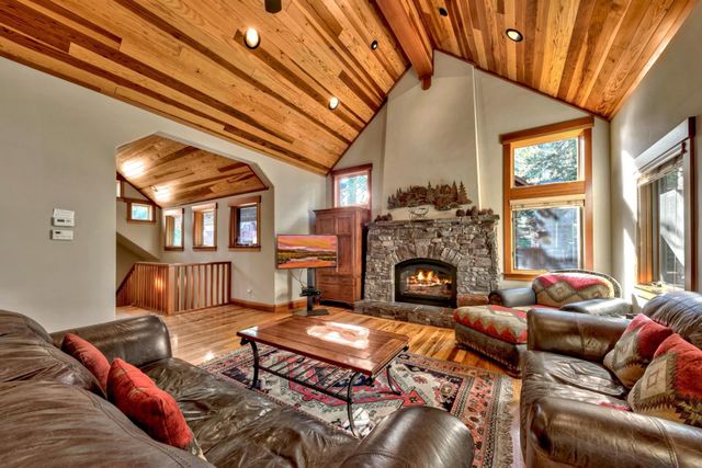 12712 Zurich Place, Truckee, CA 96161