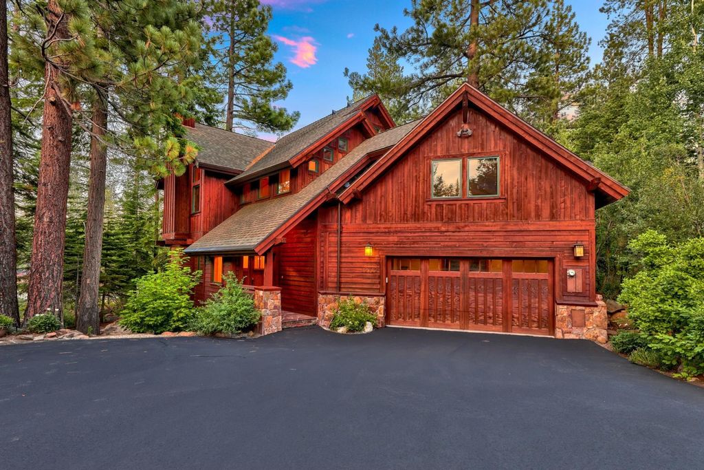 12712 Zurich Place, Truckee, CA 96161