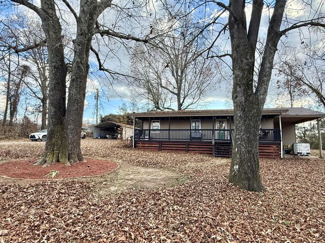 230 W Francis Spring Road, Whitwell, TN 37397