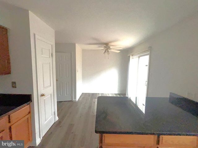 6761 JENNY LEIGH CT, Centreville, VA 20121