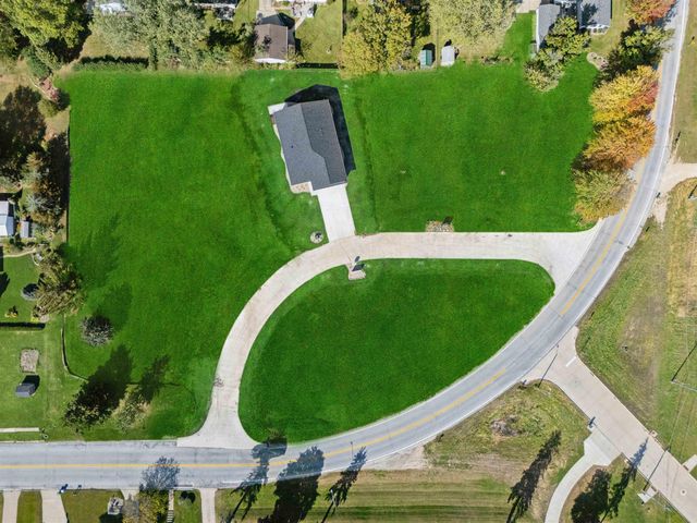 1019 NE 2nd Avenue, Waverly, IA 50677