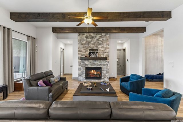 231 Shannon Circle, San Antonio, TX 78260