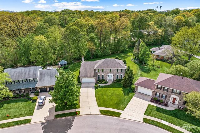 45 Briargate Circle, Sugar Grove, IL 60554