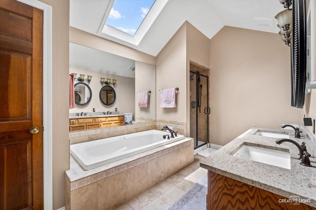 45 Briargate Circle, Sugar Grove, IL 60554