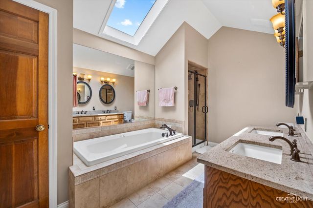 45 Briargate Circle, Sugar Grove, IL 60554