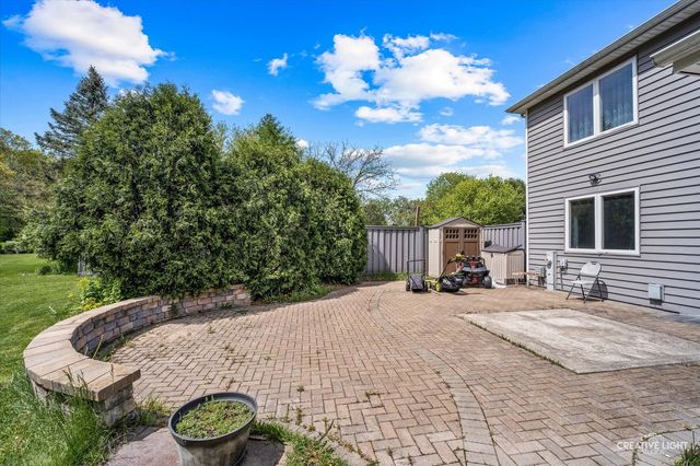 45 Briargate Circle, Sugar Grove, IL 60554
