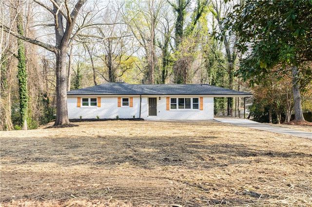 311 Lynnwood Drive, Woodstock, GA 30188