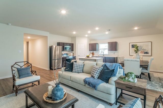 440 Rose Avenue, Cleburne, TX 76033