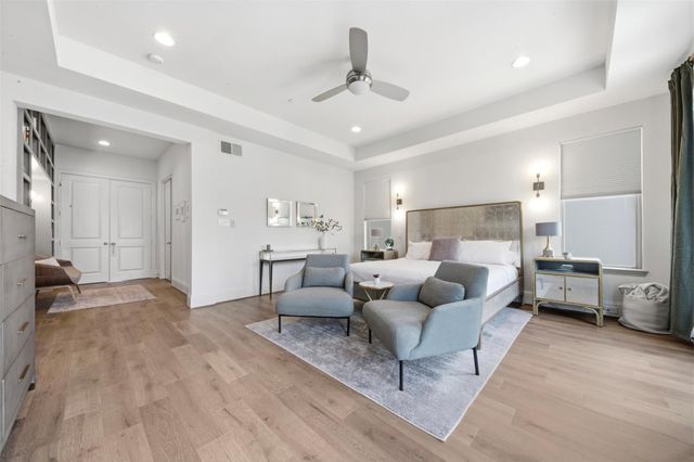 1908 W 25th Street, Houston, TX 77008