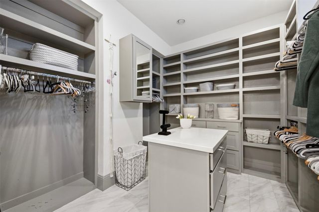 1908 W 25th Street, Houston, TX 77008