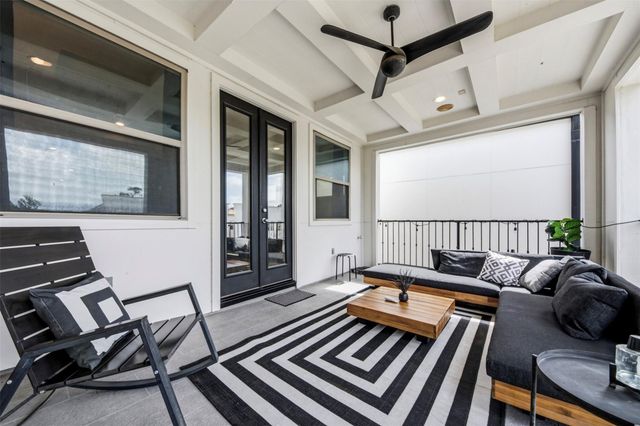 1908 W 25th Street, Houston, TX 77008