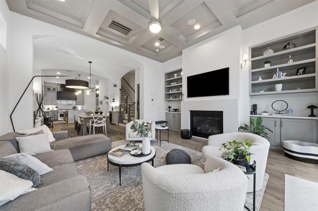 1908 W 25th Street, Houston, TX 77008
