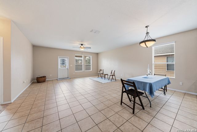 7410 Derby Vista, Selma, TX 78154