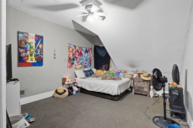 3322 C Avenue NE, Cedar Rapids, IA 52402