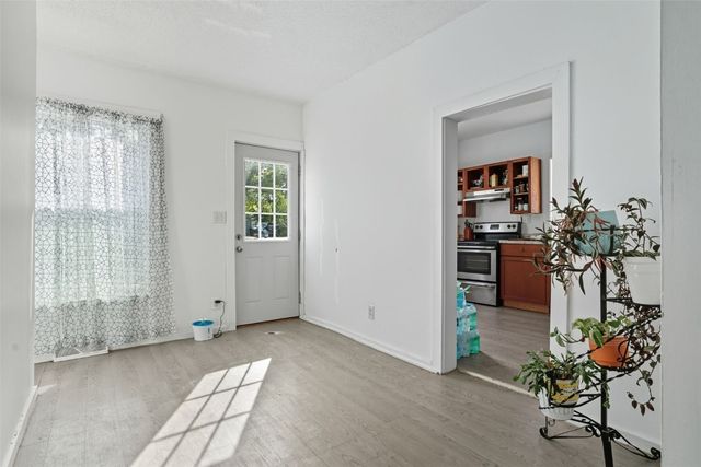 3322 C Avenue NE, Cedar Rapids, IA 52402