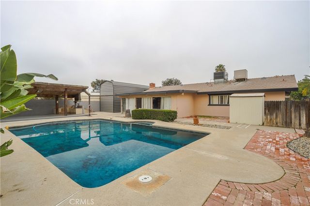 2416 Bladen, Bakersfield, CA 93309