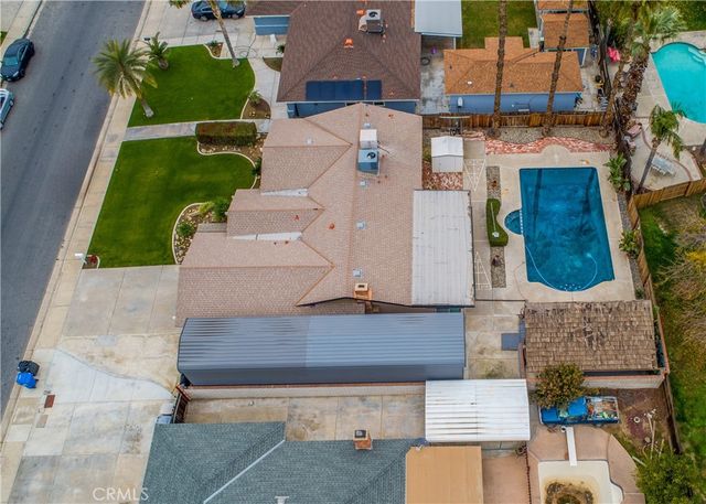 2416 Bladen, Bakersfield, CA 93309