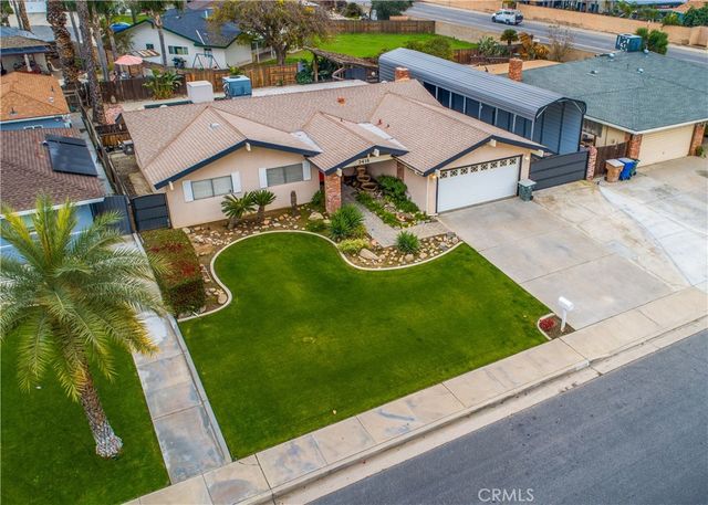 2416 Bladen, Bakersfield, CA 93309