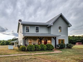 4983 Applegate Road, Bowie, TX 76230