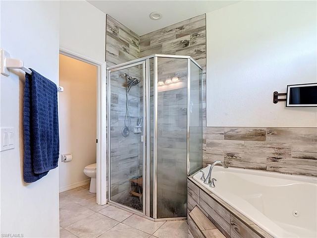 3907 11th ST SW, Lehigh Acres, FL 33976