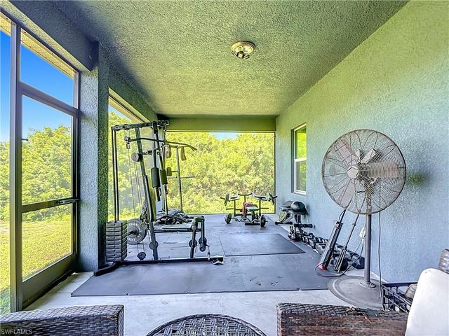 3907 11th ST SW, Lehigh Acres, FL 33976
