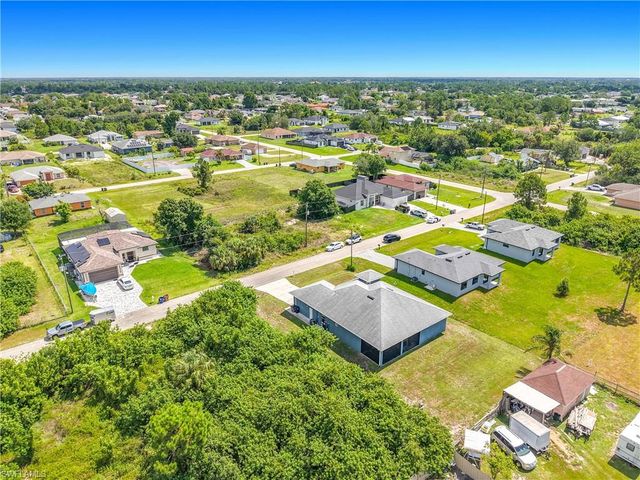 3907 11th ST SW, Lehigh Acres, FL 33976